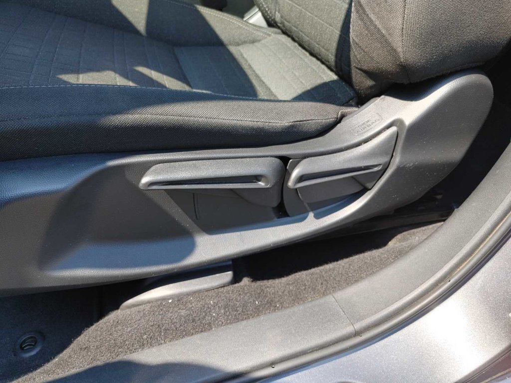 Honda HR-V LX | Heated Seats | Cam | USB | Warranty to 2023 à Saint John, Nouveau-Brunswick - 27 - w1024h768px