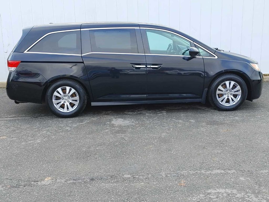 Odyssey EXL RES | Leather | SunRoof | DVD | Cam | USB | XM 2016 à Saint John, Nouveau-Brunswick - 2 - w1024h768px