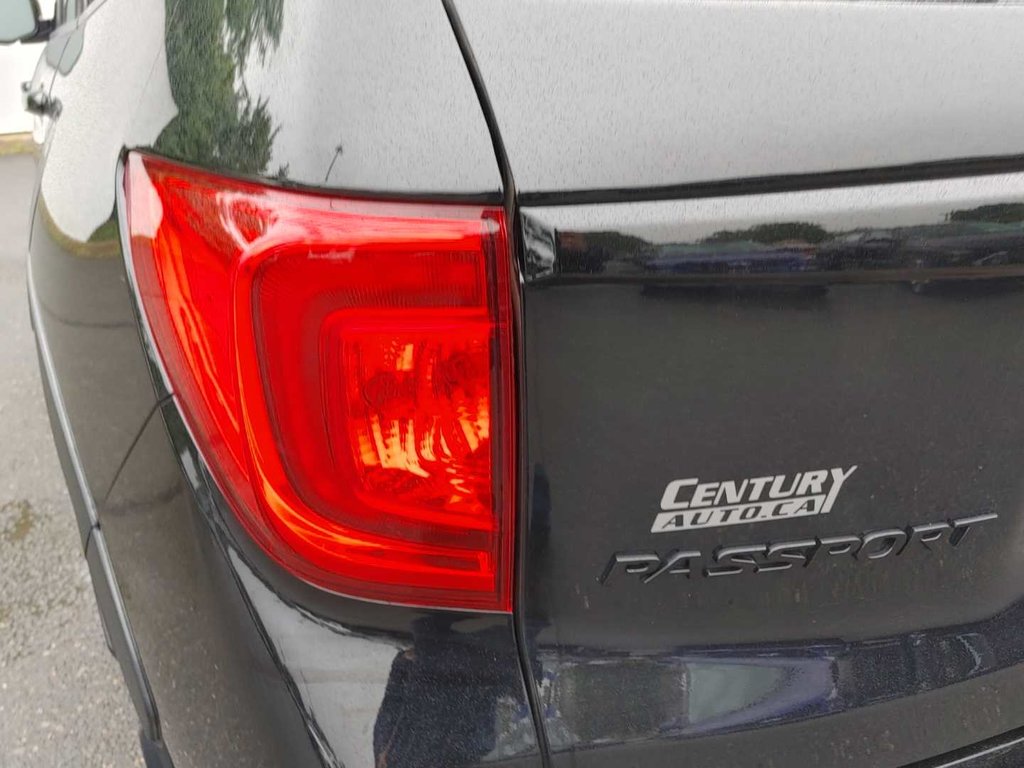 2022 Honda Passport TOURING | HPD | Leather | Roof | Nav in Saint John, New Brunswick - 17 - w1024h768px