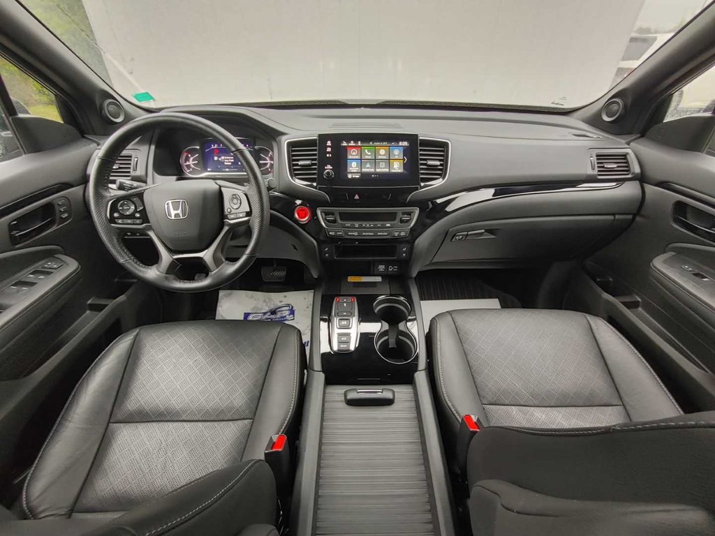 2022 Honda Passport TOURING | HPD | Leather | Roof | Nav in Saint John, New Brunswick - 46 - w1024h768px