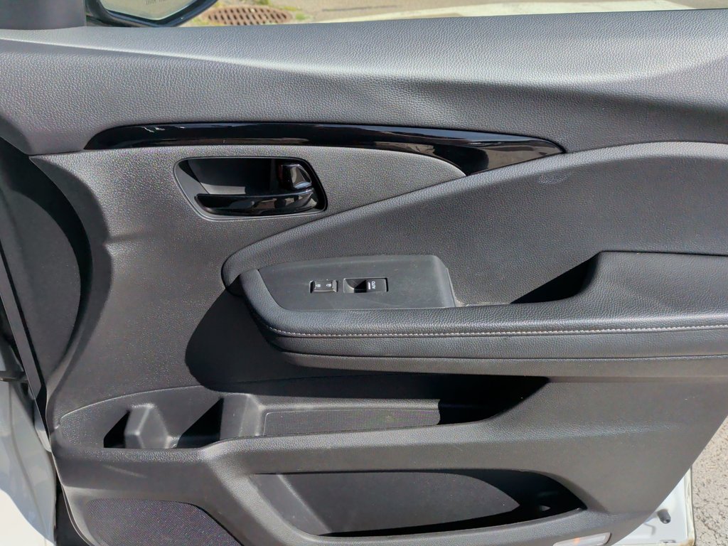 2022 Honda Passport Touring | Sunroof | Lthr | Cam | Warranty to 2027 in Saint John, New Brunswick - 41 - w1024h768px