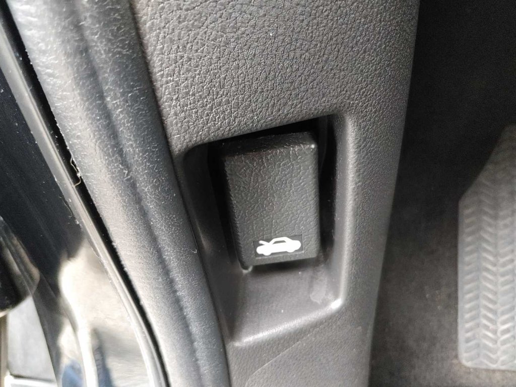 2020 Honda Pilot Touring | Leather | Roof | Cam | Warranty to 2027 in Saint John, New Brunswick - 32 - w1024h768px