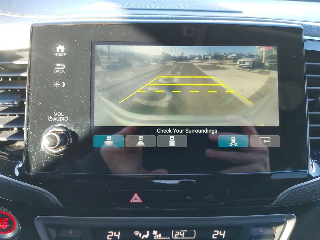 2021 Honda Pilot Touring | Leather | Roof | Cam | USB in Saint John, New Brunswick - 26 - w1024h768px