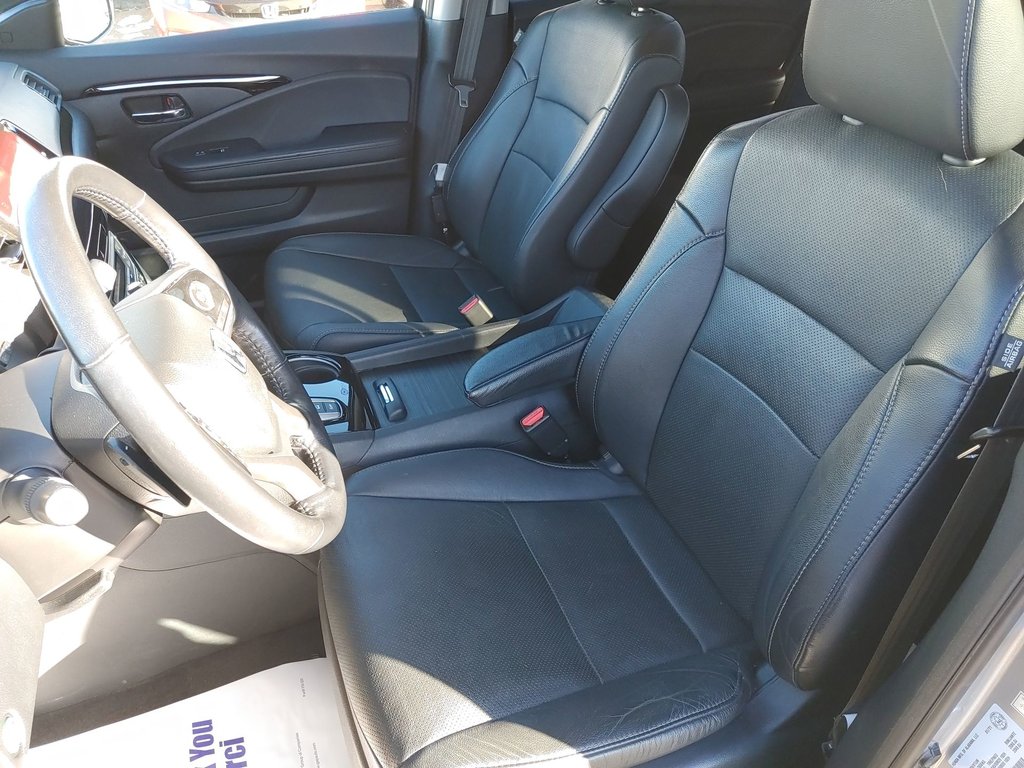 2021 Honda Pilot Touring | Leather | Roof | Cam | USB in Saint John, New Brunswick - 11 - w1024h768px