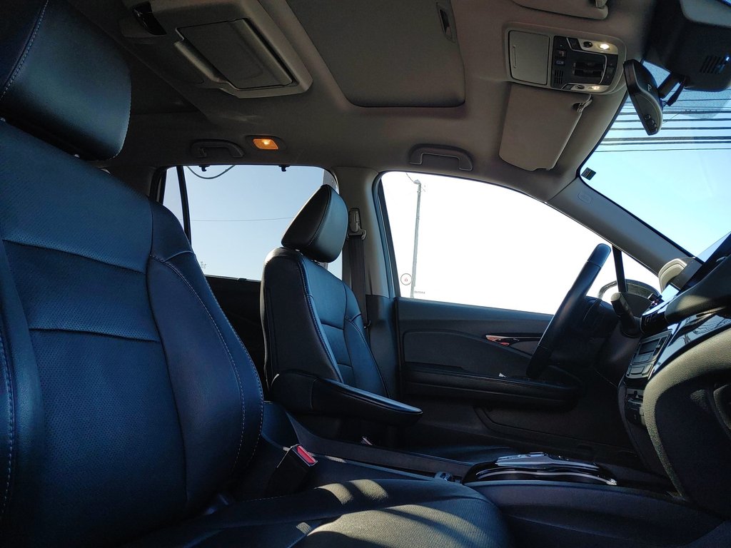2021 Honda Pilot Touring | Leather | Roof | Cam | USB in Saint John, New Brunswick - 44 - w1024h768px
