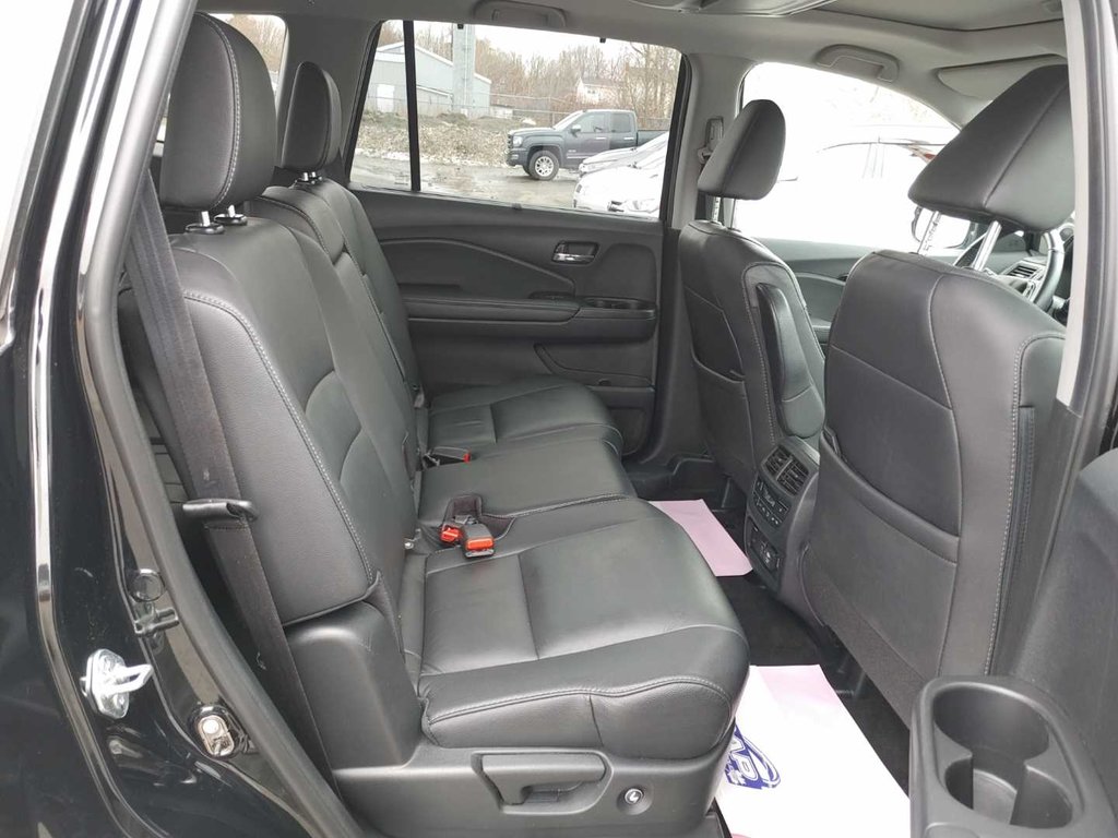 2022 Honda Pilot Touring | Leather | 8-Pass | FREE 120K Warranty in Saint John, New Brunswick - 40 - w1024h768px