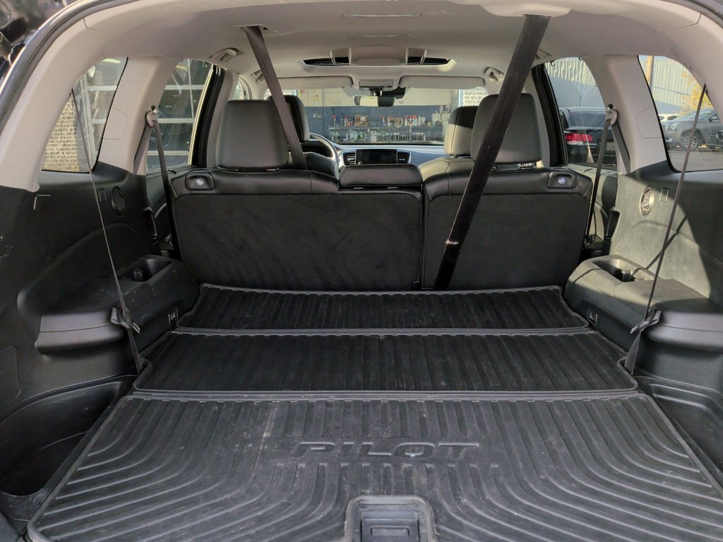 2022 Honda Pilot Touring | Sunroof | Leather | Cam in Saint John, New Brunswick - 37 - w1024h768px