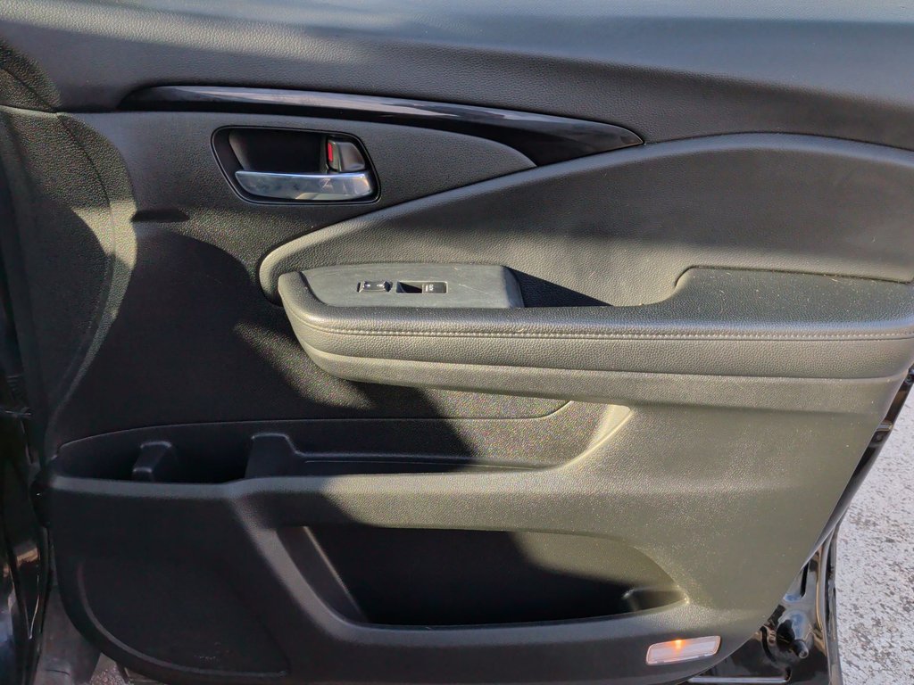 2022 Honda Pilot Touring | Sunroof | Leather | Cam in Saint John, New Brunswick - 46 - w1024h768px
