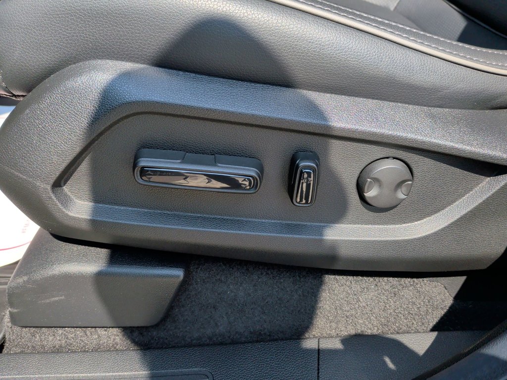 2025 Honda Pilot Touring | Leather | Sunroof | Cooled Seats in Saint John, New Brunswick - 14 - w1024h768px