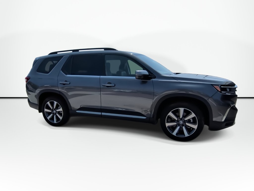 2025 Honda Pilot Touring | Leather | Sunroof | Cooled Seats in Saint John, New Brunswick - 9 - w1024h768px