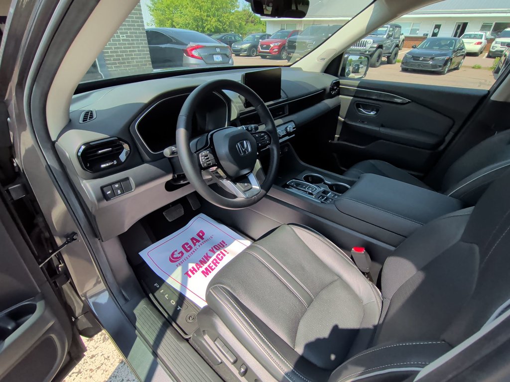 2025 Honda Pilot Touring | Leather | Sunroof | Cooled Seats in Saint John, New Brunswick - 12 - w1024h768px