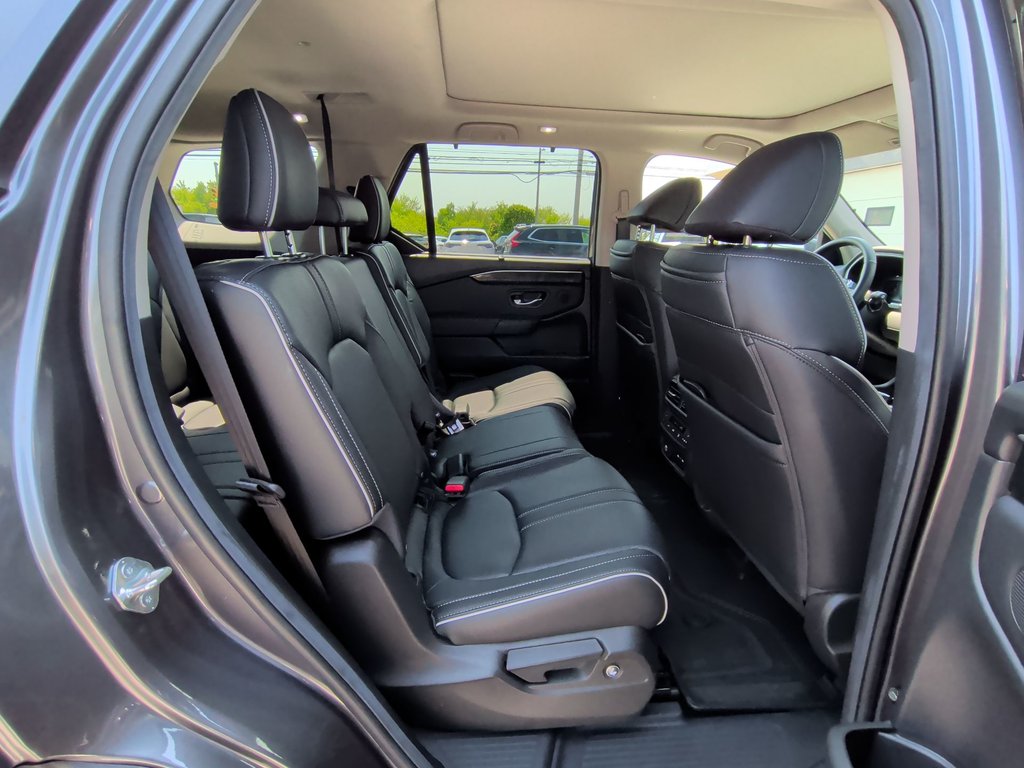 2025 Honda Pilot Touring | Leather | Sunroof | Cooled Seats in Saint John, New Brunswick - 37 - w1024h768px