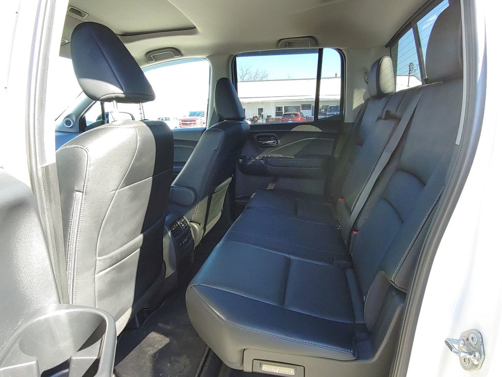 2018 Honda Ridgeline Touring | Sunroof | Leather | Cam in Saint John, New Brunswick - 33 - w1024h768px