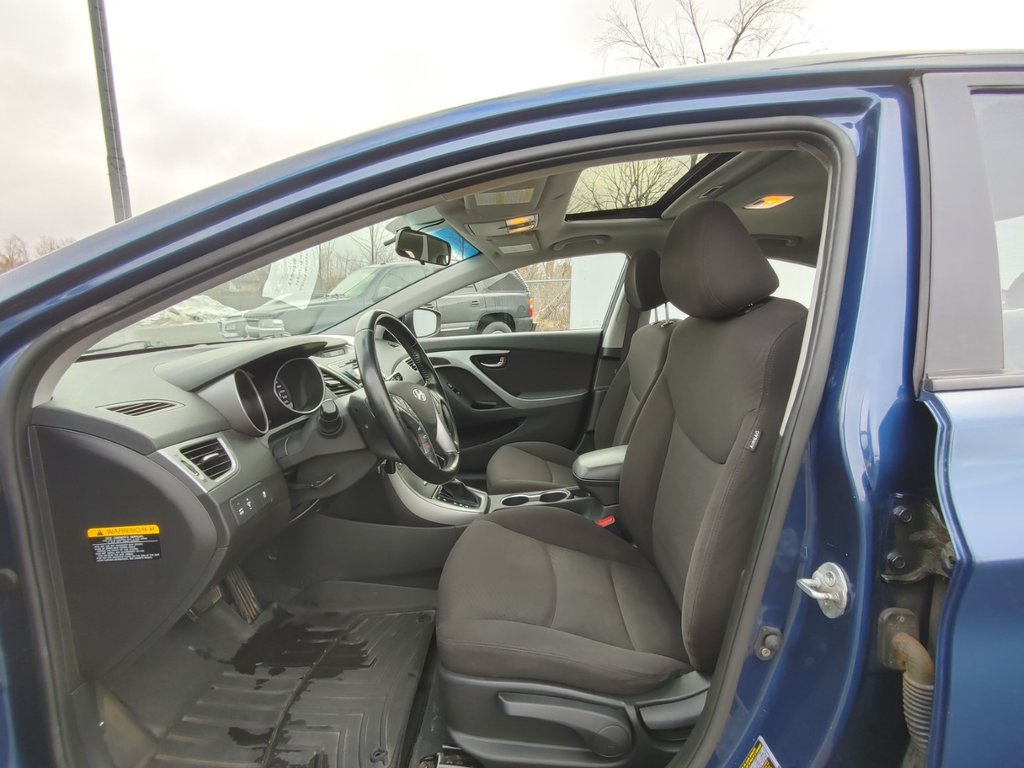 2015 Hyundai Elantra GLS | SunRoof | Cam | USB | HtdSeats | Bluetooth in Saint John, New Brunswick - 12 - w1024h768px