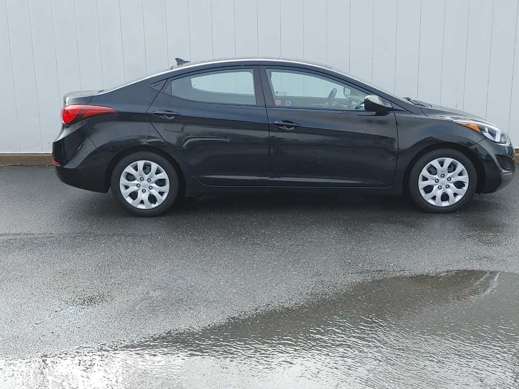 Hyundai Elantra GL | USB | HtdSeats | Bluetooth | Keyless | Cruise 2015 à Saint John, Nouveau-Brunswick - 2 - w1024h768px