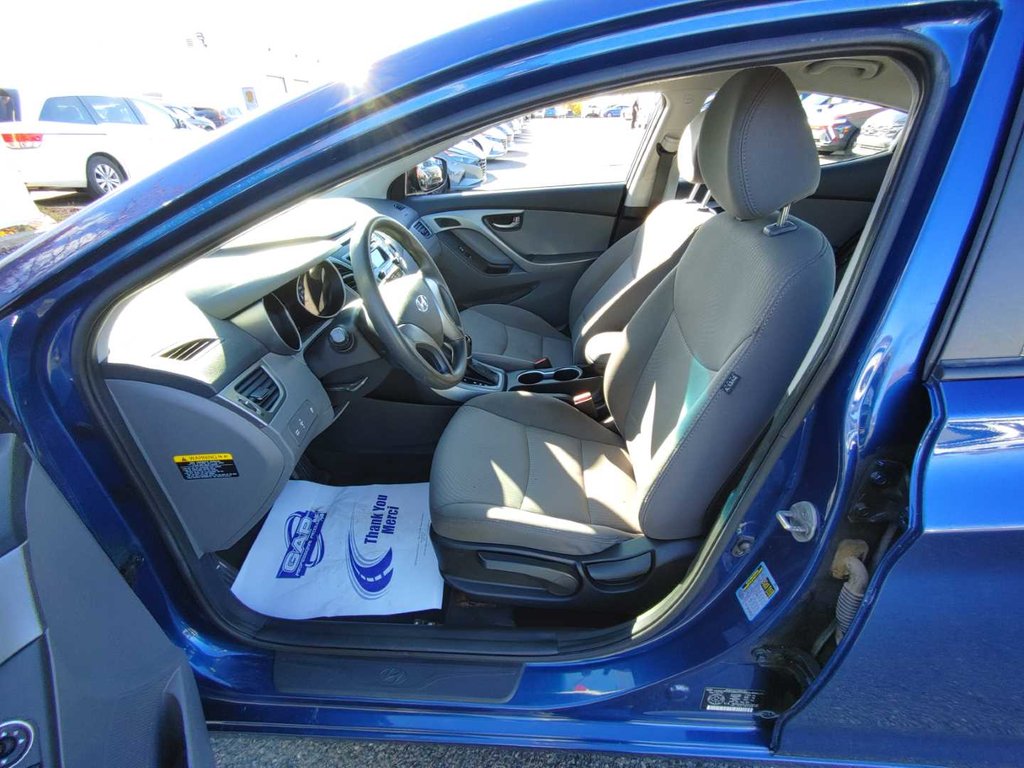 2016 Hyundai Elantra LE | USB | PwrLocks | PwrWindows in Saint John, New Brunswick - 25 - w1024h768px