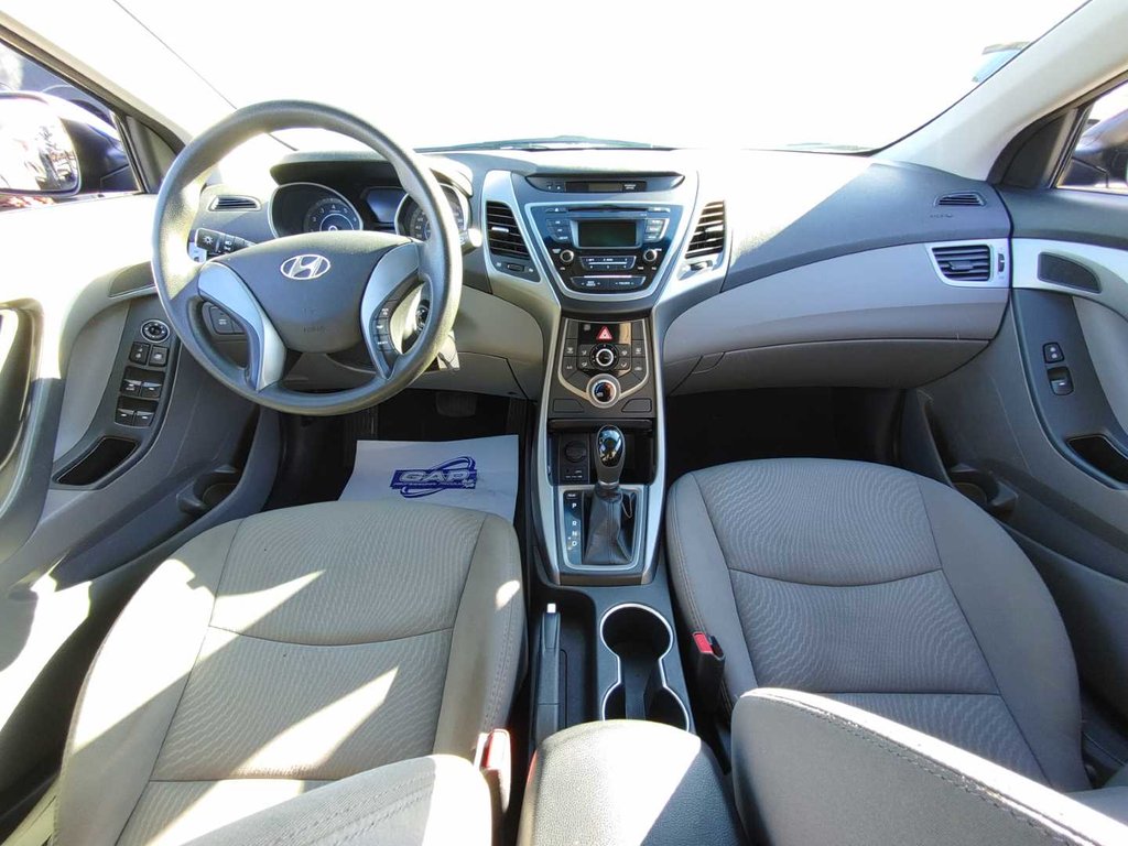 2016 Hyundai Elantra LE | USB | PwrLocks | PwrWindows in Saint John, New Brunswick - 40 - w1024h768px