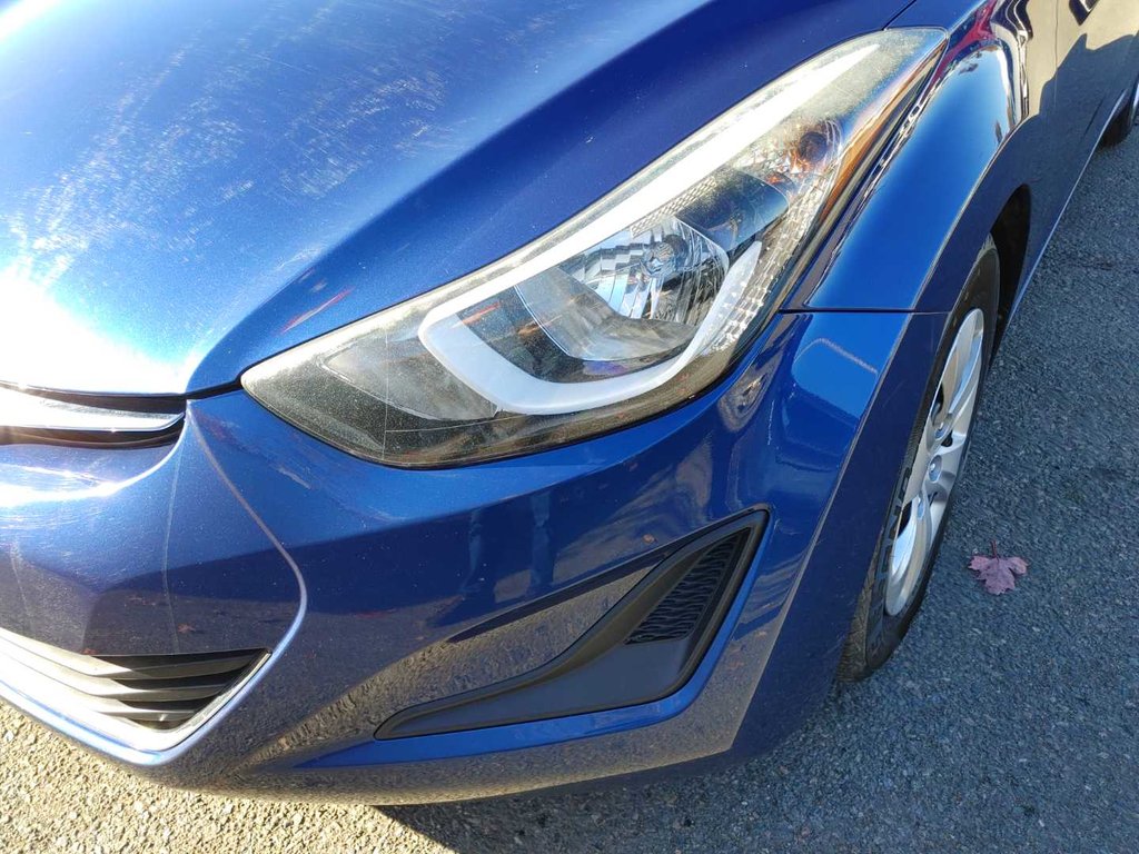 2016 Hyundai Elantra LE | USB | PwrLocks | PwrWindows in Saint John, New Brunswick - 9 - w1024h768px