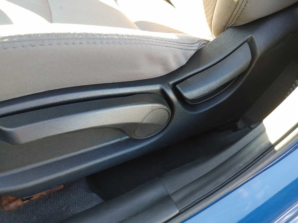 2016 Hyundai Elantra LE | USB | PwrLocks | PwrWindows in Saint John, New Brunswick - 27 - w1024h768px