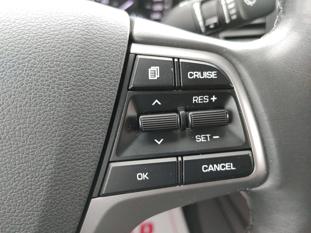 2018 Hyundai Elantra in Antigonish, Nova Scotia - 21 - w1024h768px