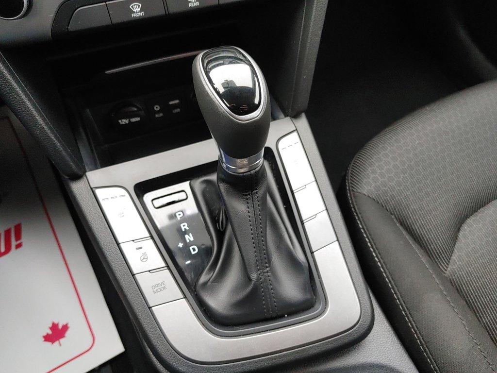 2018 Hyundai Elantra in Antigonish, Nova Scotia - 29 - w1024h768px