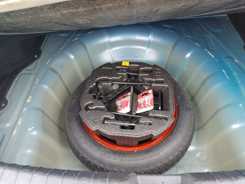 2018 Hyundai Elantra in Antigonish, Nova Scotia - 36 - w1024h768px