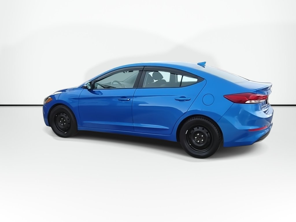 2018 Hyundai Elantra in Antigonish, Nova Scotia - 6 - w1024h768px
