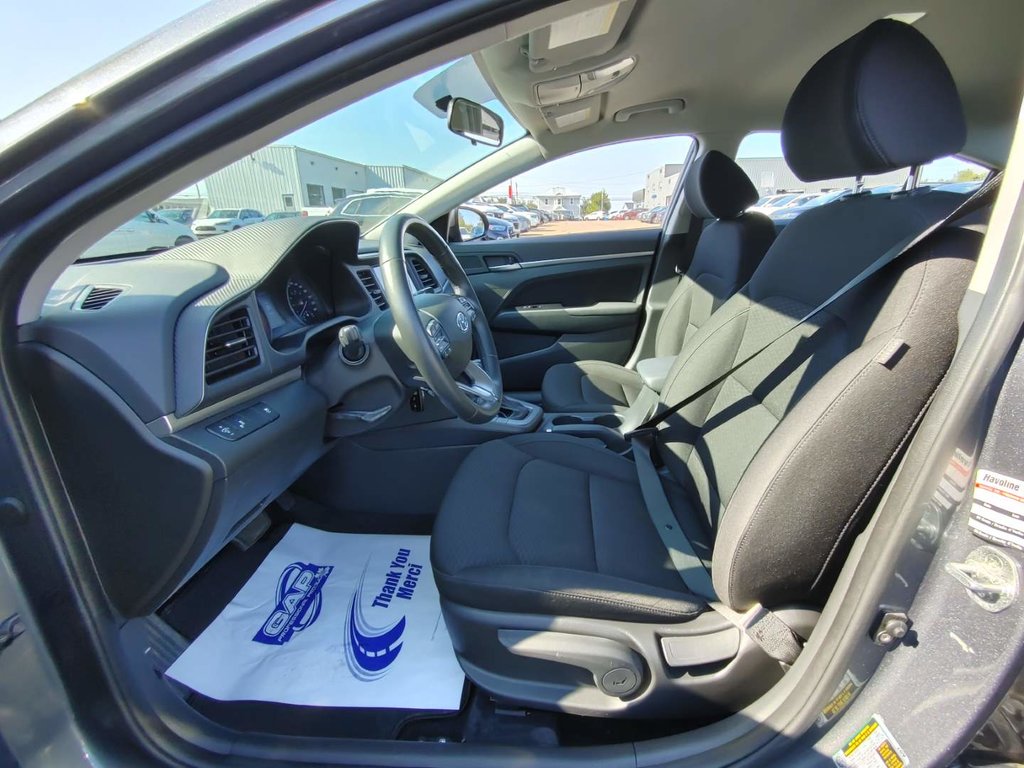 2019 Hyundai Elantra in Antigonish, Nova Scotia - 19 - w1024h768px