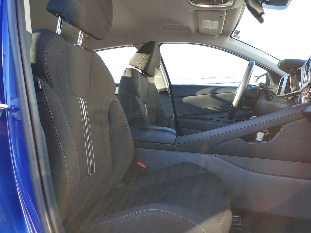 Hyundai Elantra Preferred | Cam | USB | Warranty to 2028 2023 à Saint John, Nouveau-Brunswick - 43 - w1024h768px