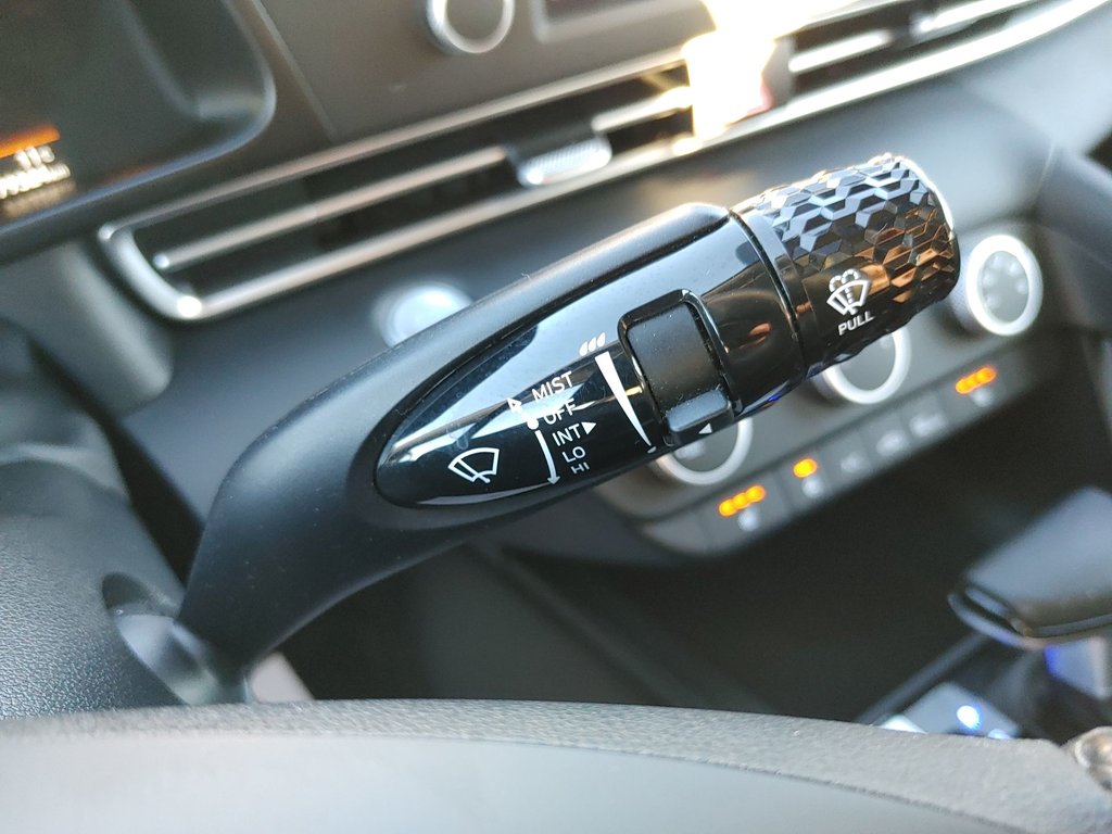 Hyundai Elantra Preferred | Cam | USB | Warranty to 2028 2023 à Saint John, Nouveau-Brunswick - 19 - w1024h768px