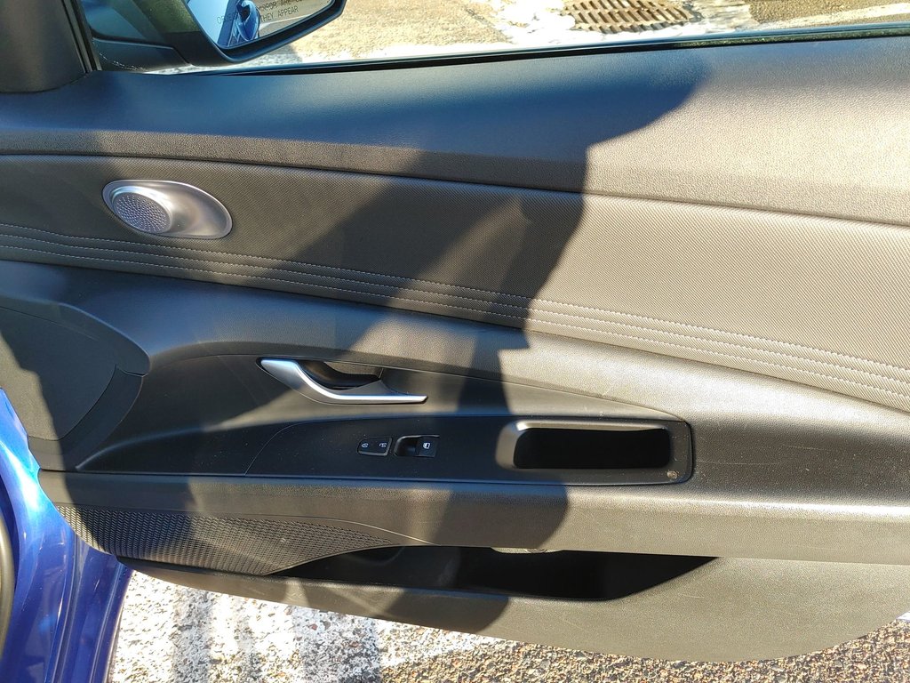 Hyundai Elantra Preferred | Cam | USB | Warranty to 2028 2023 à Saint John, Nouveau-Brunswick - 42 - w1024h768px