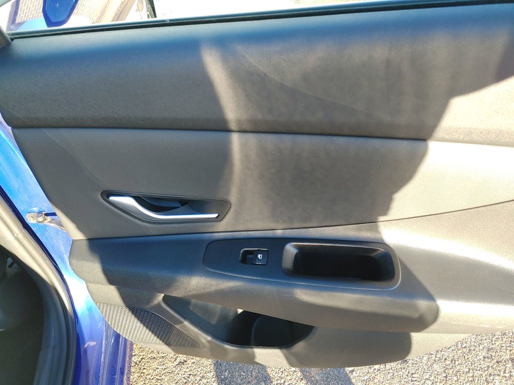 Hyundai Elantra Preferred | Cam | USB | Warranty to 2028 2023 à Saint John, Nouveau-Brunswick - 38 - w1024h768px