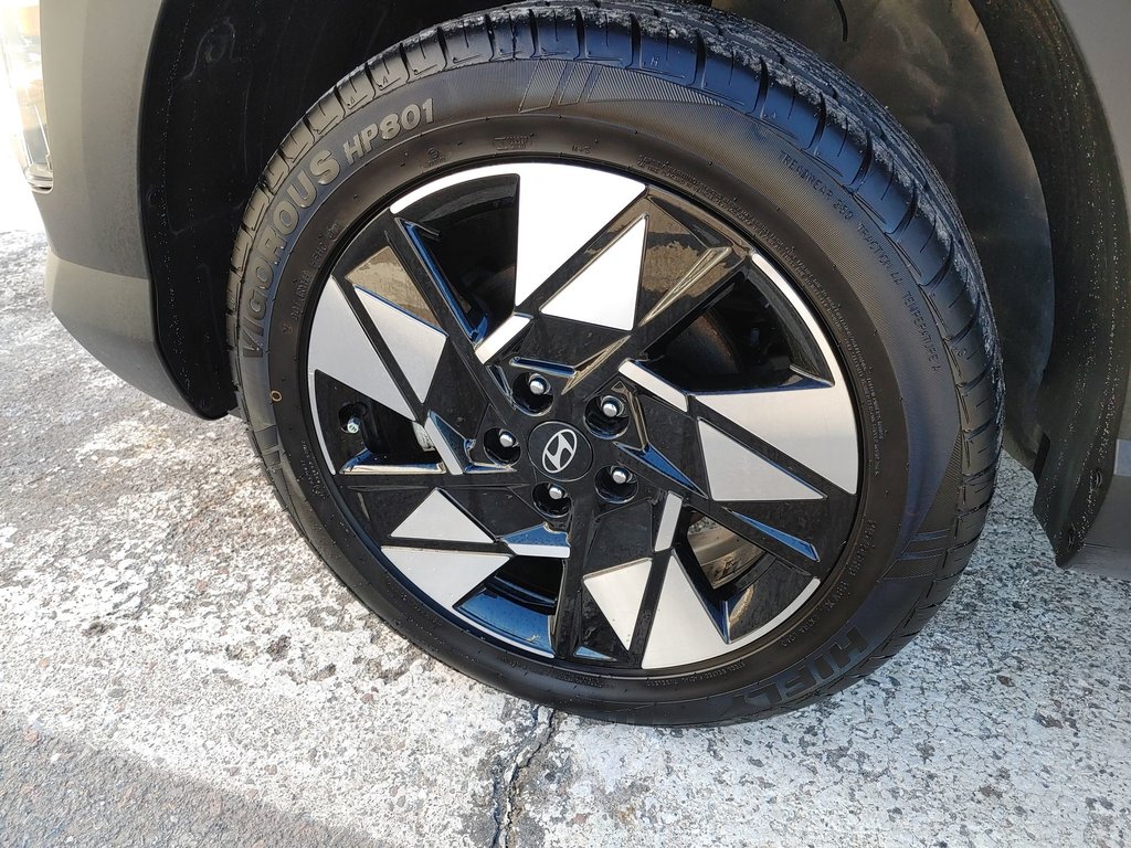 2024 Hyundai Kona Preferred | Cam | USB | HtdSeat | Warranty to 2029 in Saint John, New Brunswick - 10 - w1024h768px