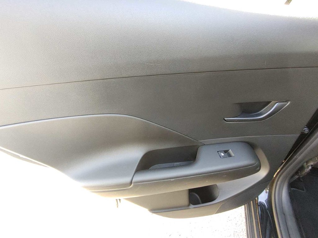 2024 Hyundai Kona Preferred | Cam | USB | HtdSeat | Warranty to 2029 in Saint John, New Brunswick - 29 - w1024h768px