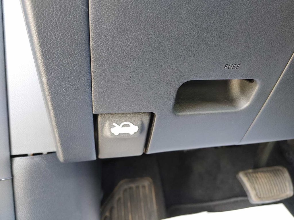 2024 Hyundai Kona Preferred | Cam | USB | HtdSeat | Warranty to 2029 in Saint John, New Brunswick - 26 - w1024h768px