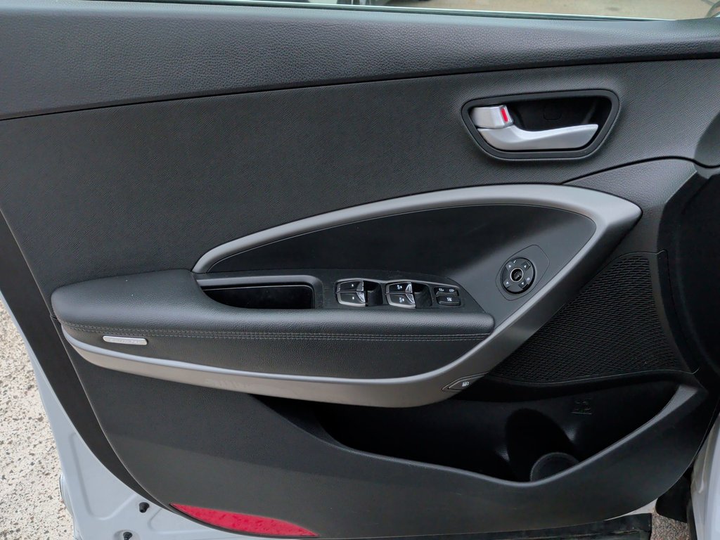 2018 Hyundai Santa Fe Sport SE | Leather | Heated Seats | Moon Roof in Saint John, New Brunswick - 15 - w1024h768px