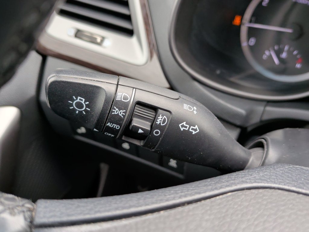 2018 Hyundai Santa Fe Sport SE | Leather | Heated Seats | Moon Roof in Saint John, New Brunswick - 18 - w1024h768px