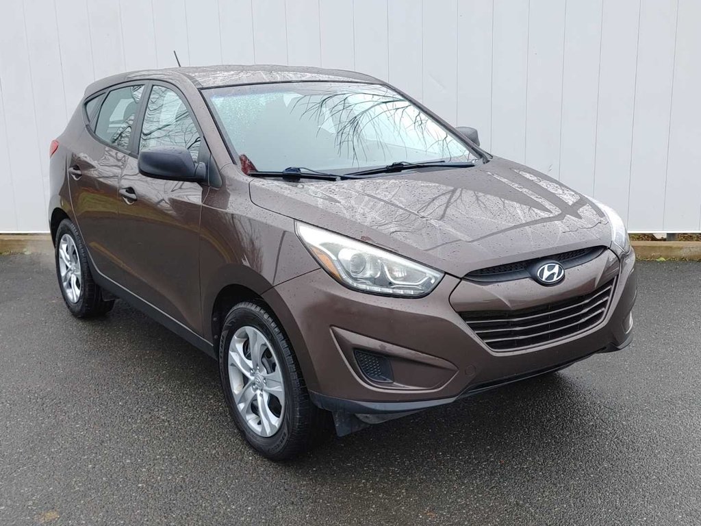 2014  Tucson GL | 6-Spd | USB | HtdSeats | Bluetooth | Keyless in Saint John, New Brunswick - 1 - w1024h768px