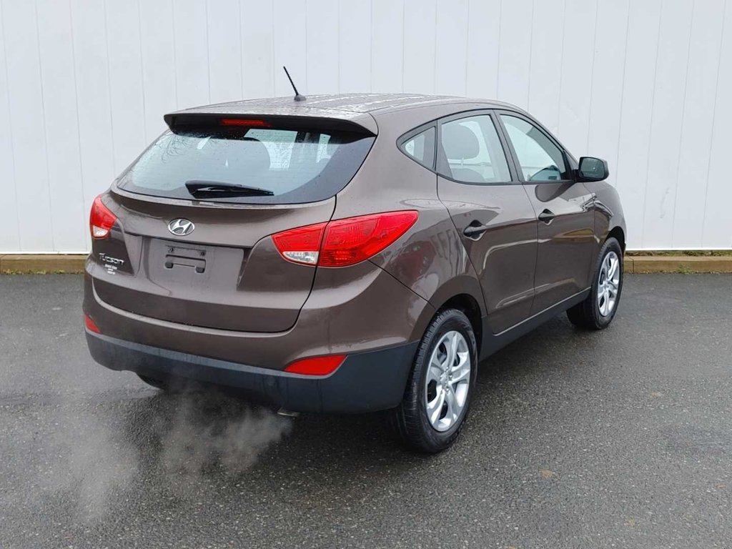 2014  Tucson GL | 6-Spd | USB | HtdSeats | Bluetooth | Keyless in Saint John, New Brunswick - 3 - w1024h768px