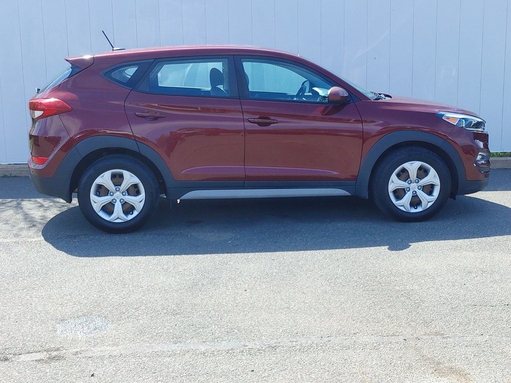 2017 Hyundai Tucson in Antigonish, Nova Scotia - 2 - w1024h768px