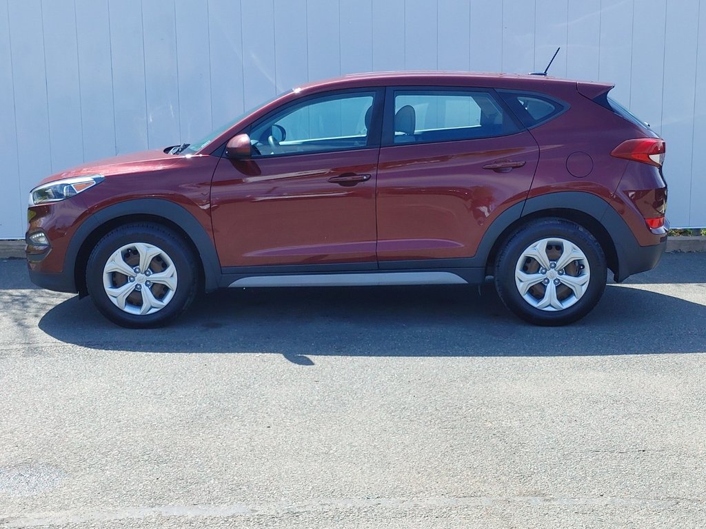 2017 Hyundai Tucson in Antigonish, Nova Scotia - 6 - w1024h768px