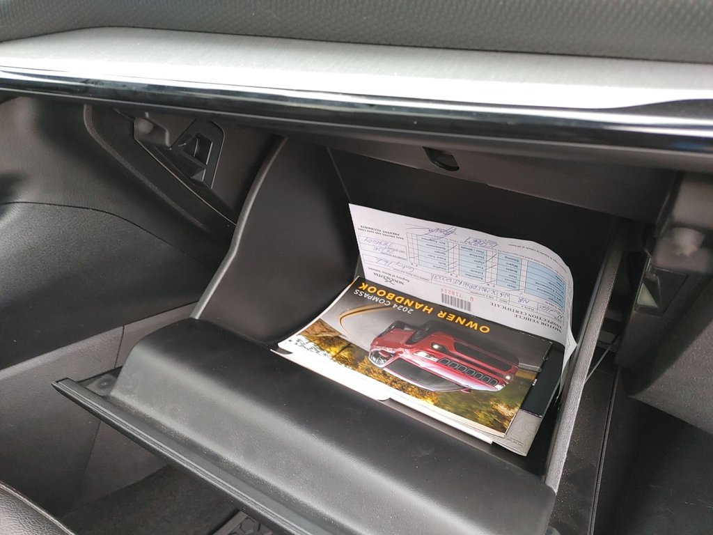 2024 Jeep Compass Trailhawk | Moonroof | Cam | Warranty to 2029 in Saint John, New Brunswick - 39 - w1024h768px