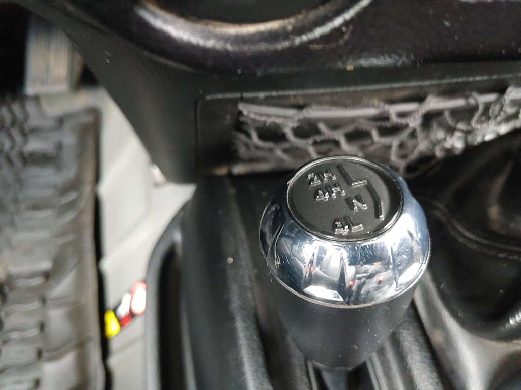 2016 Jeep Wrangler Unlimited Sahara | 6 Speed | AC | AT Tires in Saint John, New Brunswick - 22 - w1024h768px