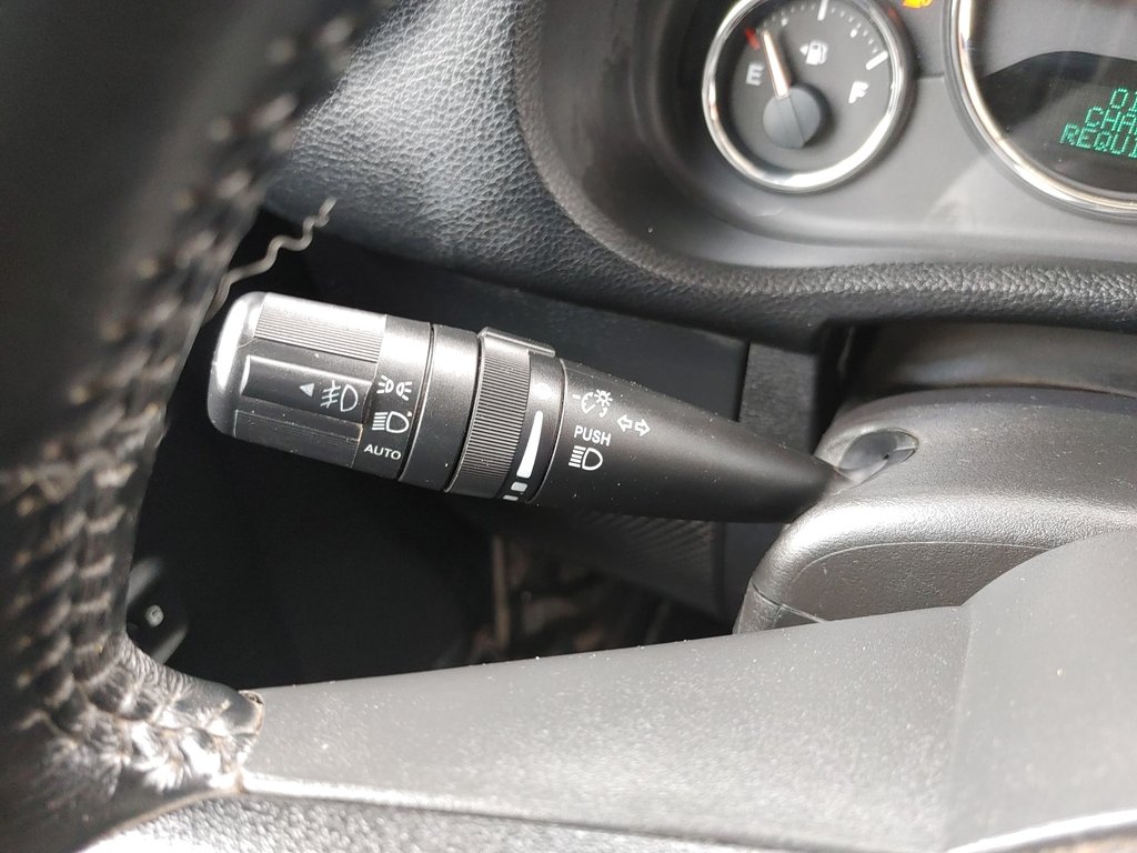 2016 Jeep Wrangler Unlimited Sahara | 6 Speed | AC | AT Tires in Saint John, New Brunswick - 18 - w1024h768px