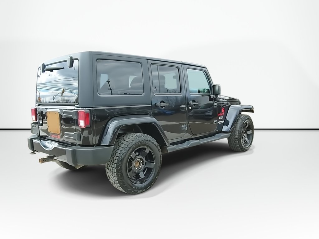 2016 Jeep Wrangler Unlimited Sahara | 6 Speed | AC | AT Tires in Saint John, New Brunswick - 8 - w1024h768px