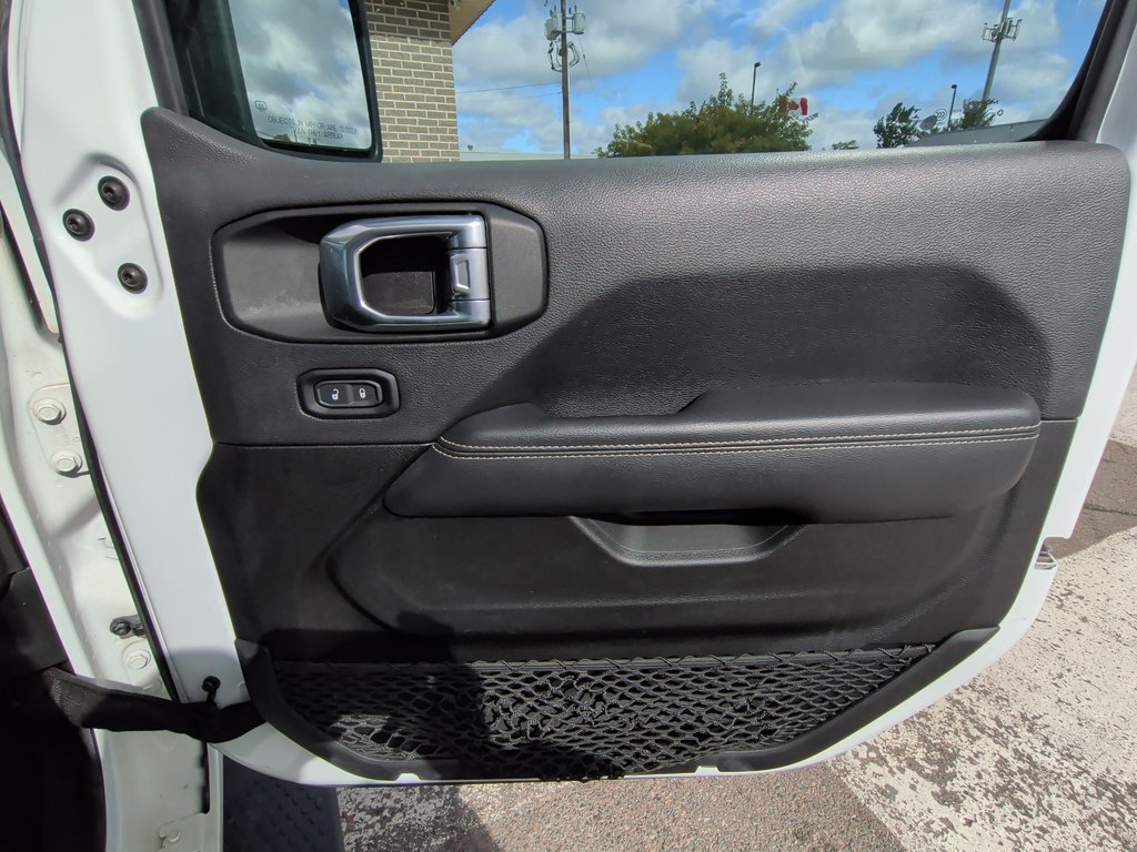 2022 Jeep WRANGLER UNLIMITED SAHARA | Hard Top | Cam | USB in Saint John, New Brunswick - 43 - w1024h768px