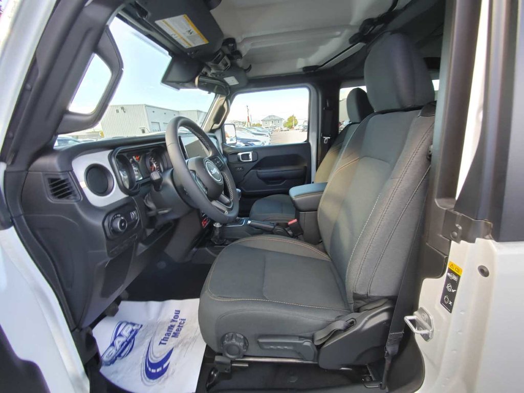Jeep Wrangler Willys | Freedom Top | Manual | Warranty to 2030 2025 à Saint John, Nouveau-Brunswick - 31 - w1024h768px