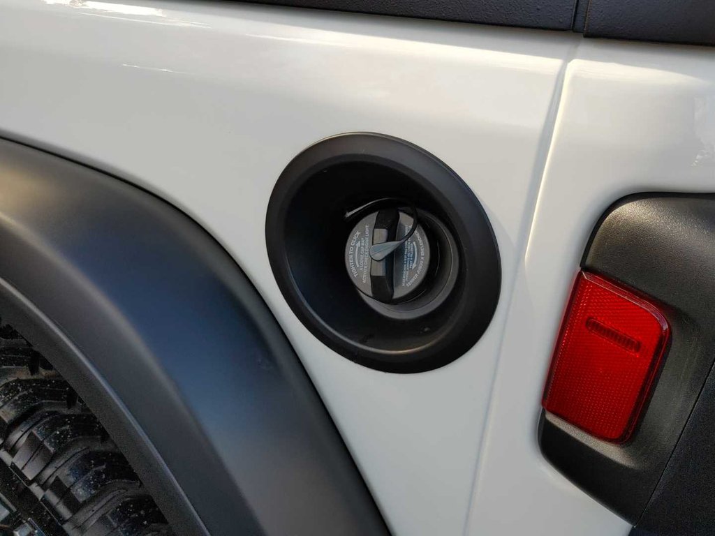 Jeep Wrangler Willys | Freedom Top | Manual | Warranty to 2030 2025 à Saint John, Nouveau-Brunswick - 19 - w1024h768px