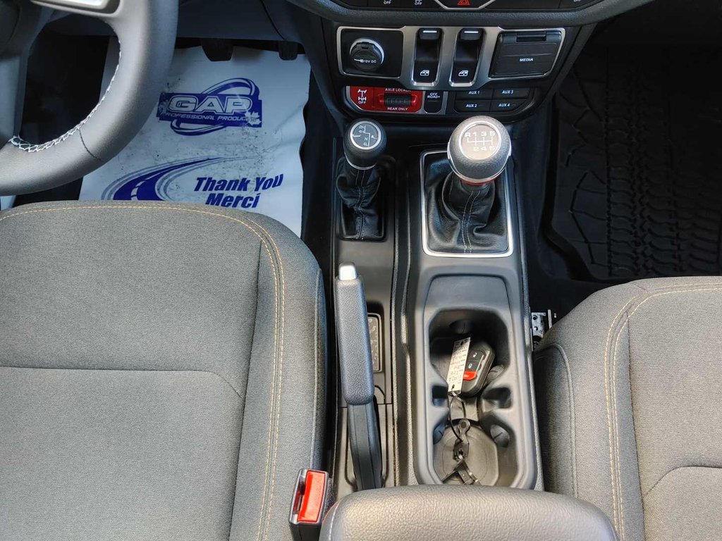 Jeep Wrangler Willys | Freedom Top | Manual | Warranty to 2030 2025 à Saint John, Nouveau-Brunswick - 55 - w1024h768px