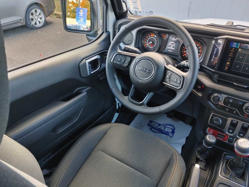 Jeep Wrangler Willys | Freedom Top | Manual | Warranty to 2030 2025 à Saint John, Nouveau-Brunswick - 45 - w1024h768px